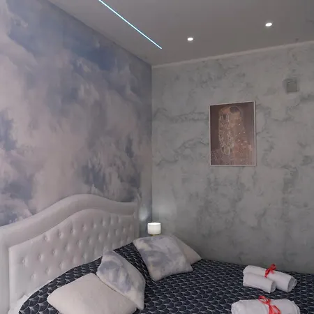 Timeo In Baroque Building Apartment Catania